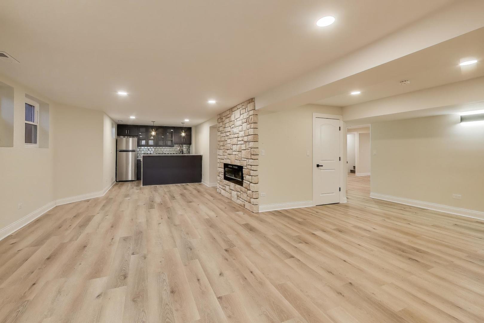 26225 North Hickory Road Mundelein, IL 60060 - Photo 21 of 39