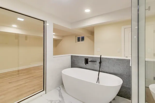 $749,900 | 26225 North Hickory Road, Mundelein, IL 60060