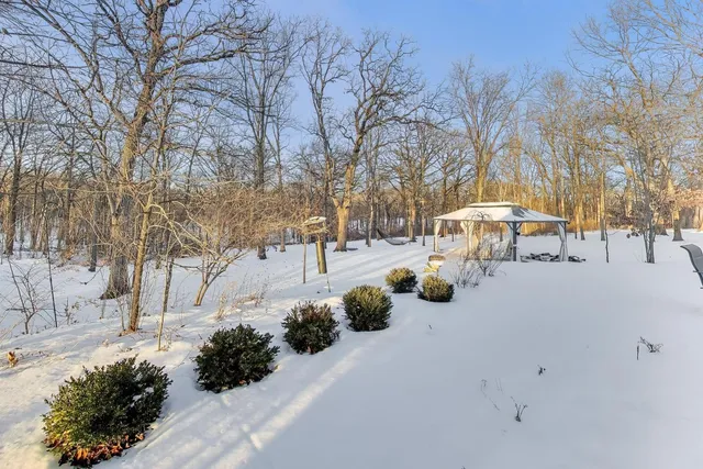 $749,900 | 26225 North Hickory Road, Mundelein, IL 60060