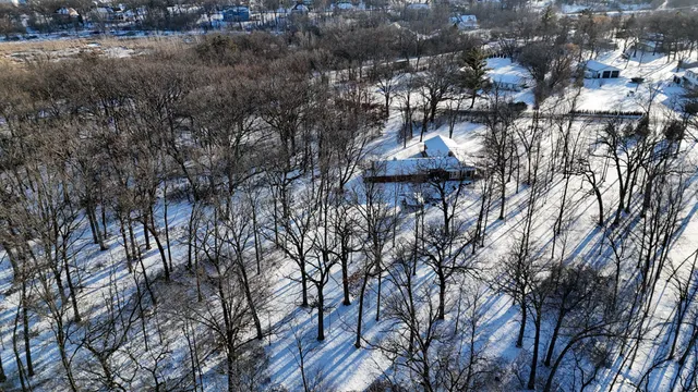 $749,900 | 26225 North Hickory Road, Mundelein, IL 60060