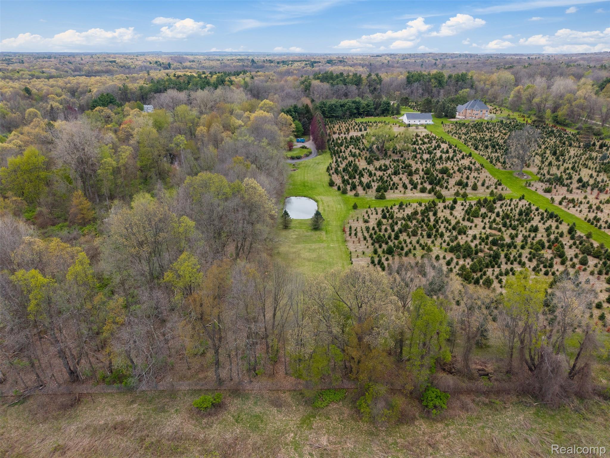 497 Lake George Road Oakland, MI 48363 - Photo 52 of 62 497 lake george rd_061.jpg