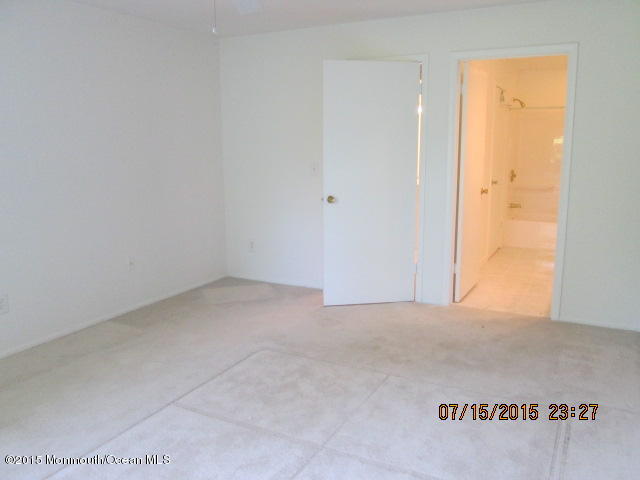 504 Harding Road, Unit 6 Freehold, NJ 07728 - Photo 15 of 17 IMG_1218