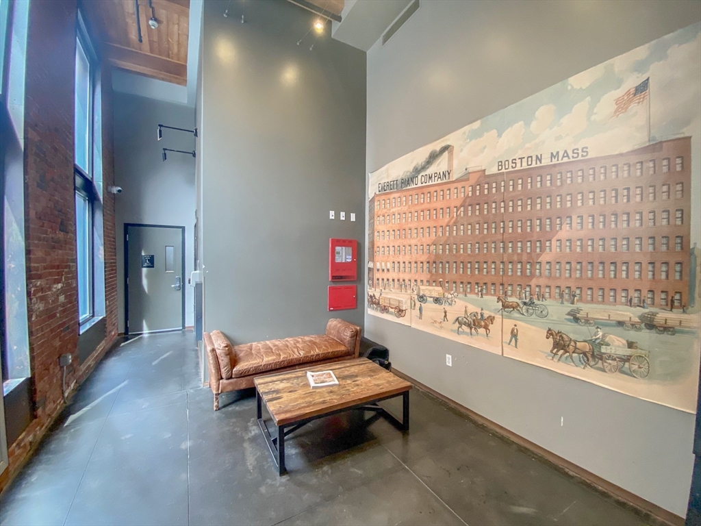 90 Wareham Street, Unit 407 Boston, MA 02118 - Photo 14 of 15