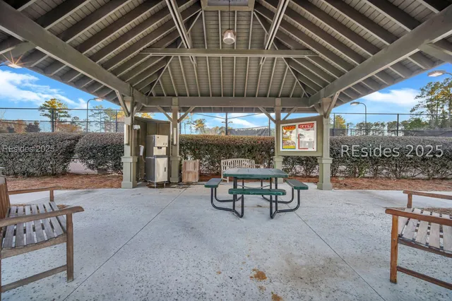 $760,000 | 69 Glencairn Avenue, Bluffton, SC 29910