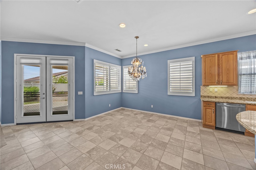 979 Ironwood Road Beaumont, CA 92223 - Photo 9 of 42
