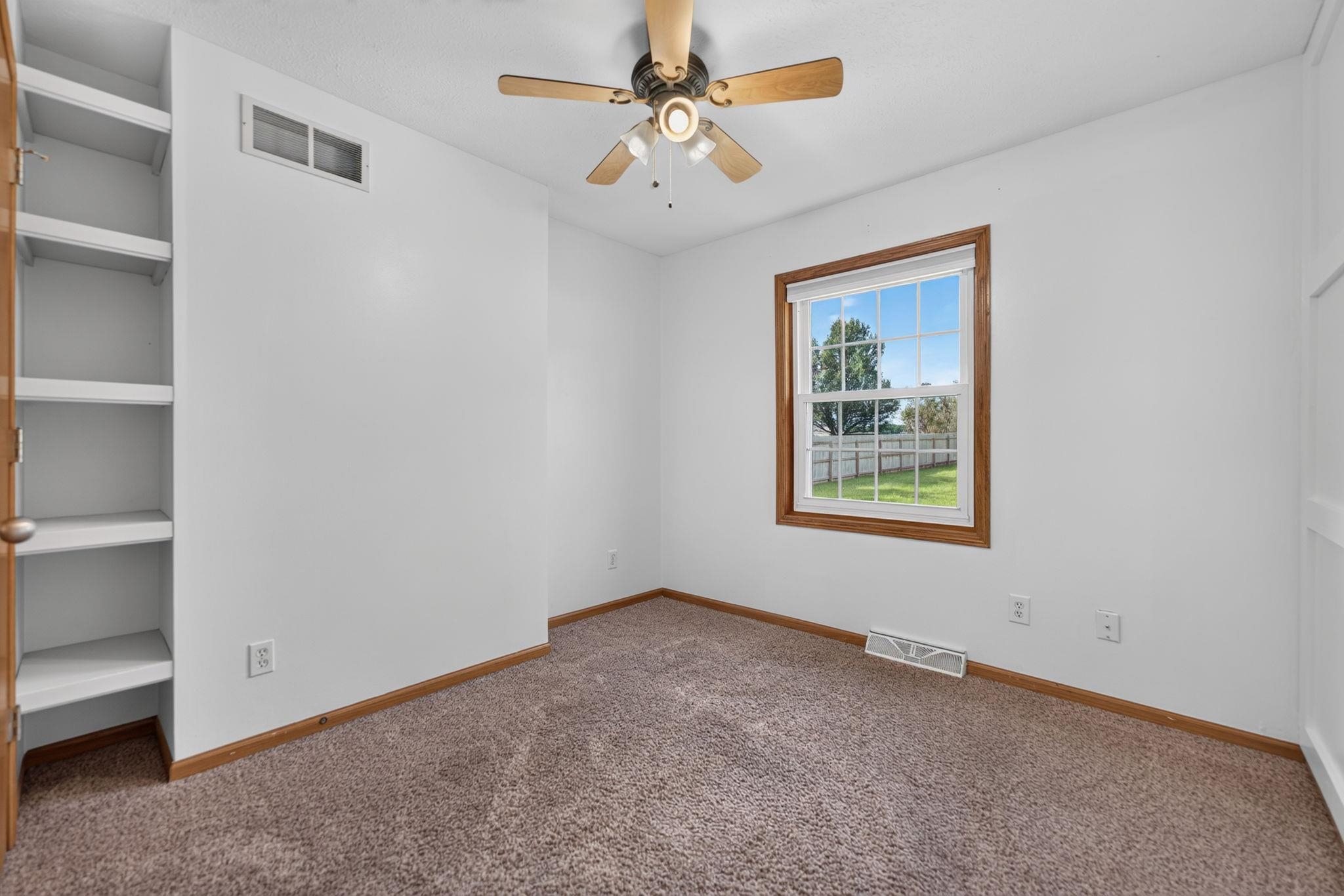 740 Timber Creek Road Dixon, IL 61021 - Photo 20 of 40 Gallery Image 20