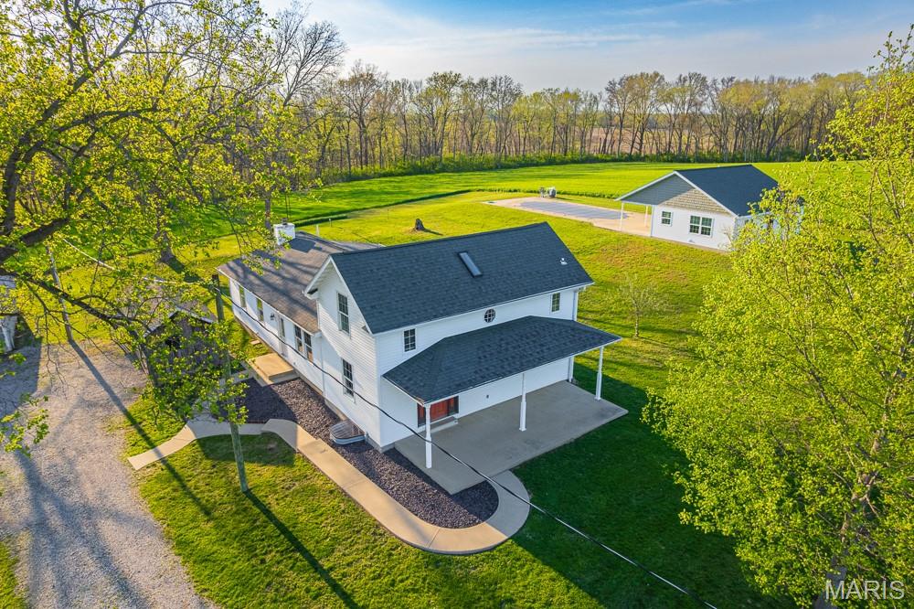 21617 Emerald Road Carlyle, IL 62231 - Photo 28 of 98