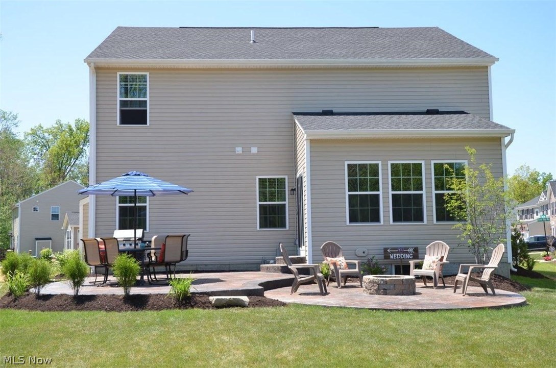 8813 Harvest Ridge Way North Ridgeville, OH 44039 - Photo 4 of 35 Gallery Image 4