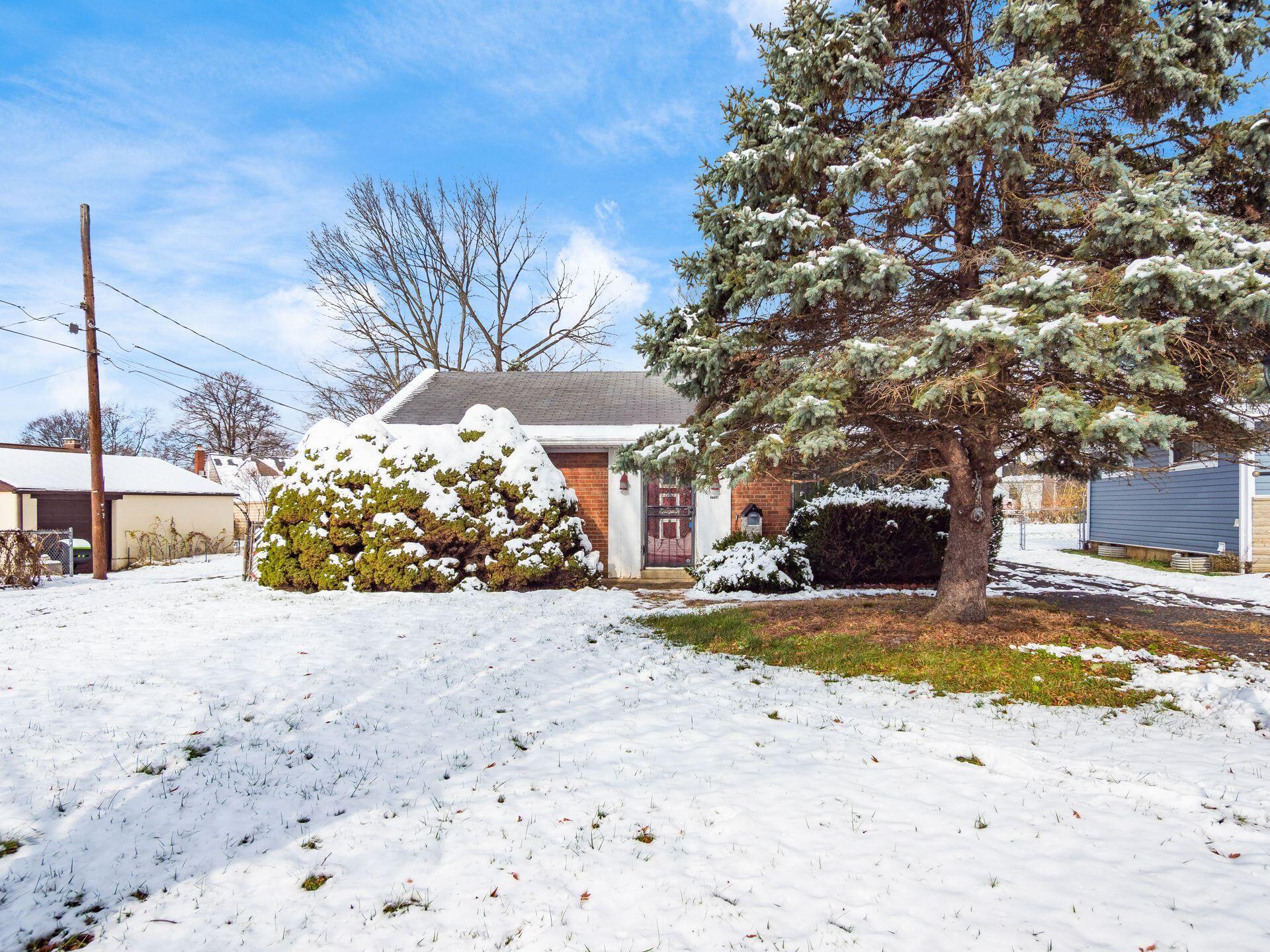 2736 Eastminster Road Columbus, OH 43209 - Photo 39 of 42 Front Exterior