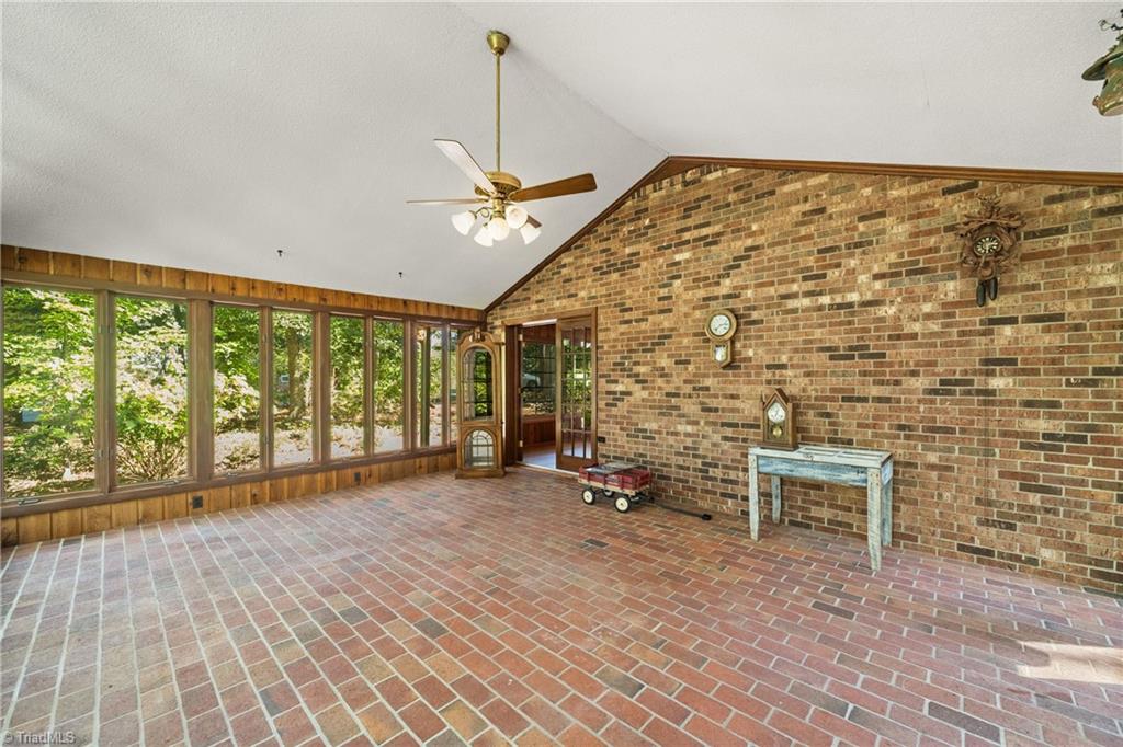6700 Skylark Road Pfafftown, NC 27040 - Photo 8 of 43 Gallery Image 8