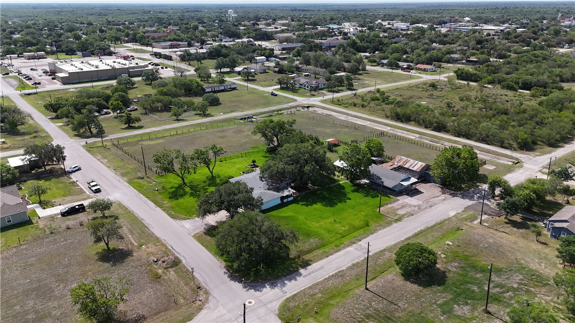 311 West Ward Street Refugio, TX 78377 - Photo 38 of 40