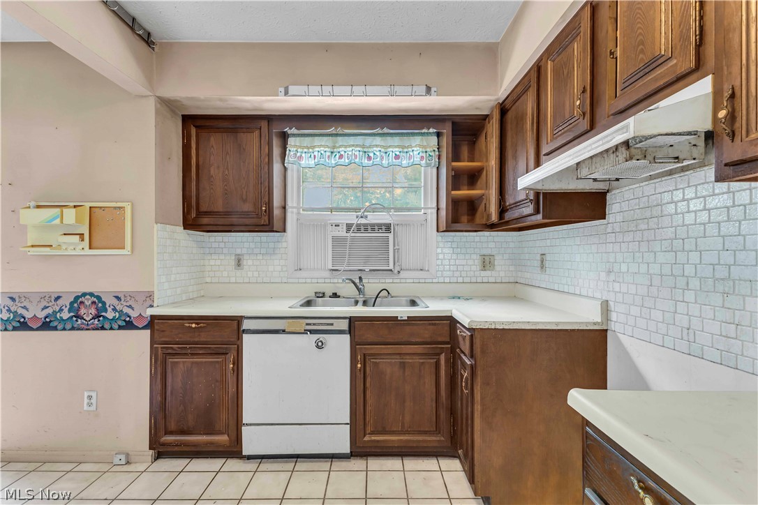 766 Brush Road Ravenna, OH 44266 - Photo 8 of 36