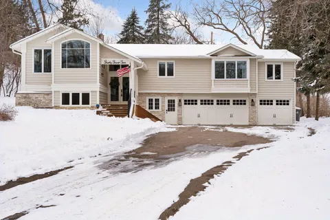 $899,900 | 4410 Shady Lane, Mound, MN 55364