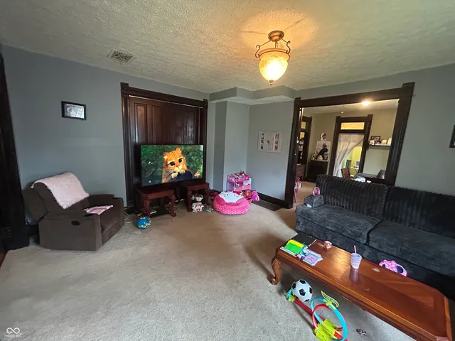 $185,000 | 1107 Danville Avenue, Crawfordsville, IN 47933