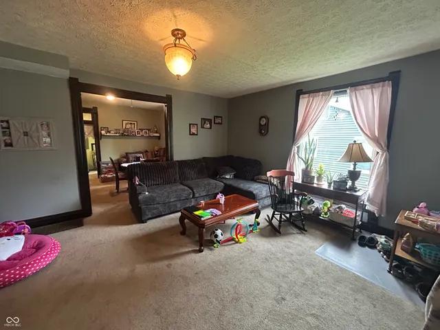 $185,000 | 1107 Danville Avenue, Crawfordsville, IN 47933