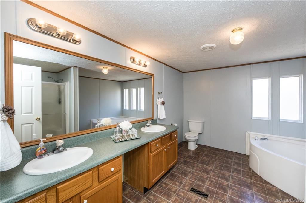 4835 Rocking Horse Road, Unit 32 Maiden, NC 28650 - Photo 17 of 27 Gallery Image 17