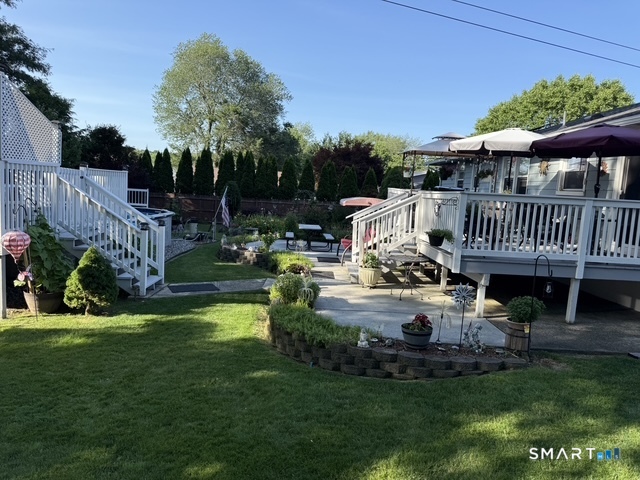 473 Pierpont Road Waterbury, CT 06705 - Photo 2 of 19