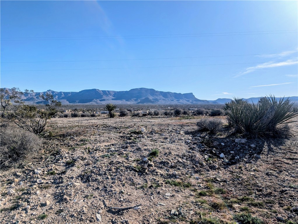 27071 Rainbow Road Meadview, AZ 86444 - Photo 5 of 11 View of mountain background