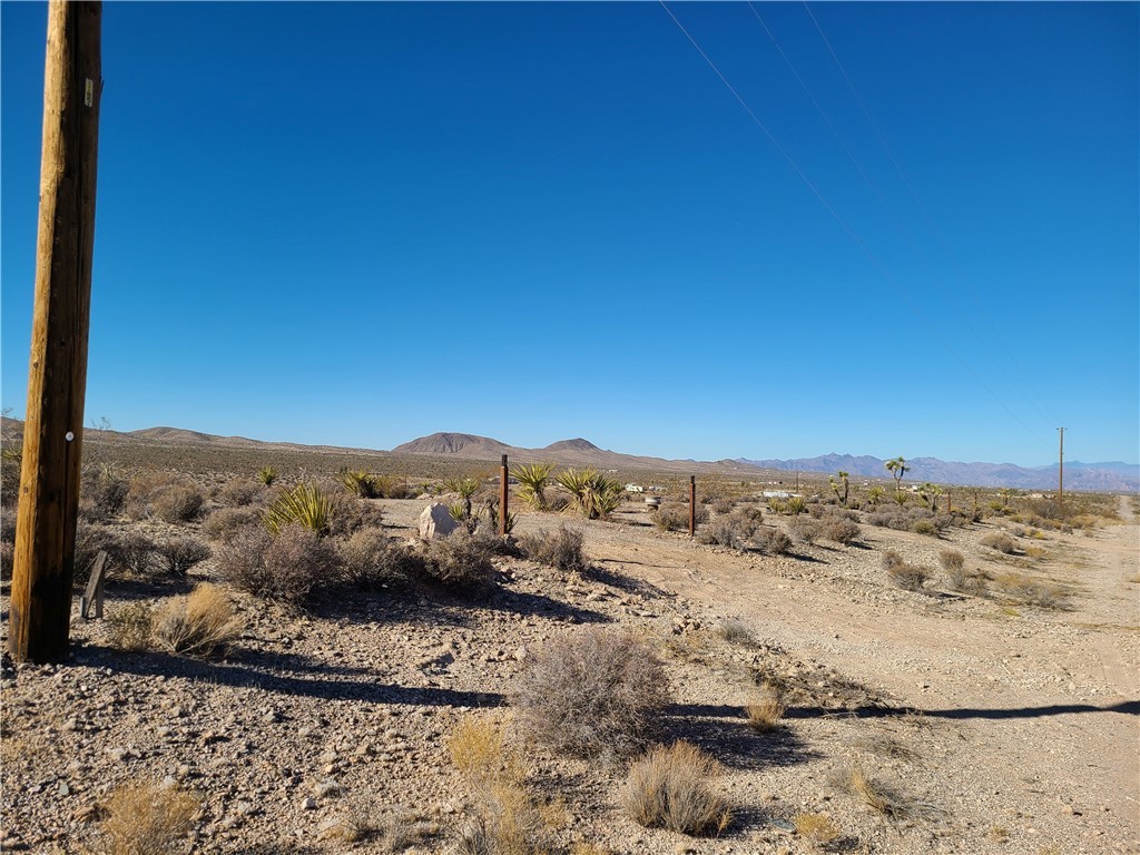 27071 Rainbow Road Meadview, AZ 86444 - Photo 6 of 11 Mountain view featuring a desert landscape