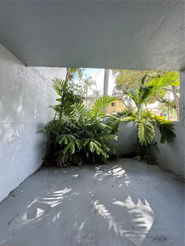 $2,500 | 8888 Southwest 131st Court, Unit 104, Miami, FL 33186