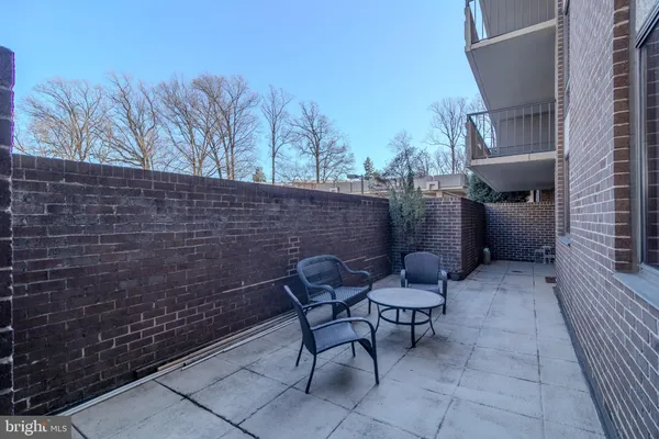 $3,250 | 1808 Old Meadow Road, Unit 112, McLean, VA 22102