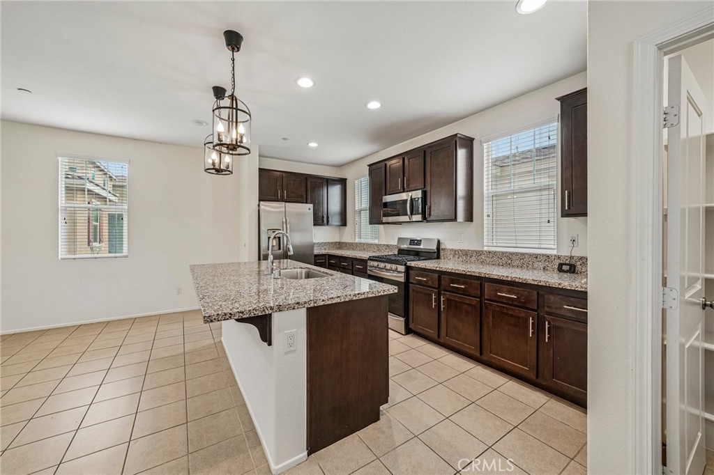 7345 Hawkeye Ridge Road Jurupa Valley, CA 92509 - Photo 15 of 65 Gallery Image 15