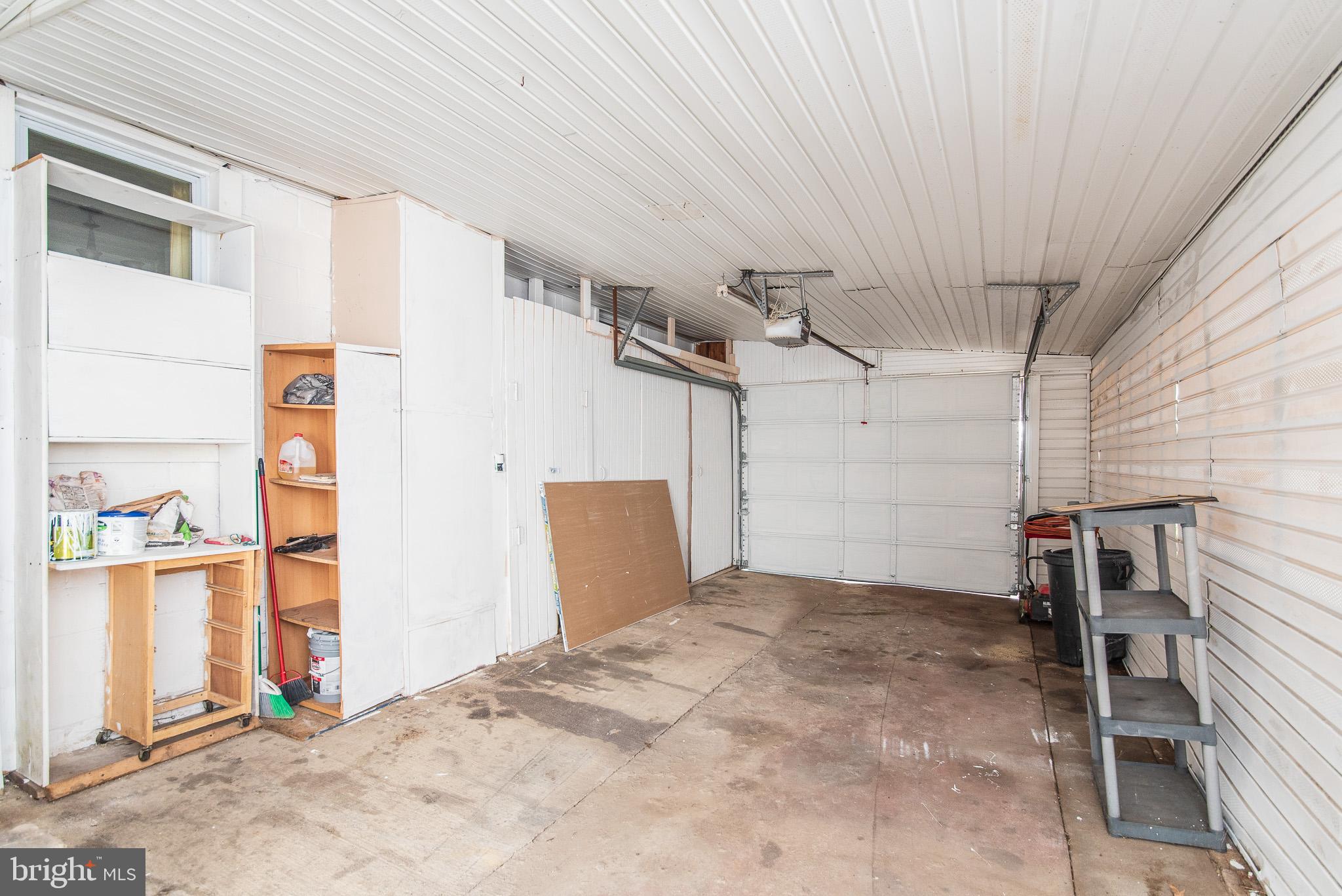 226 Oakwood Road Baltimore, MD 21222 - Photo 39 of 52 Dual Entry Attached 1 Car Garage