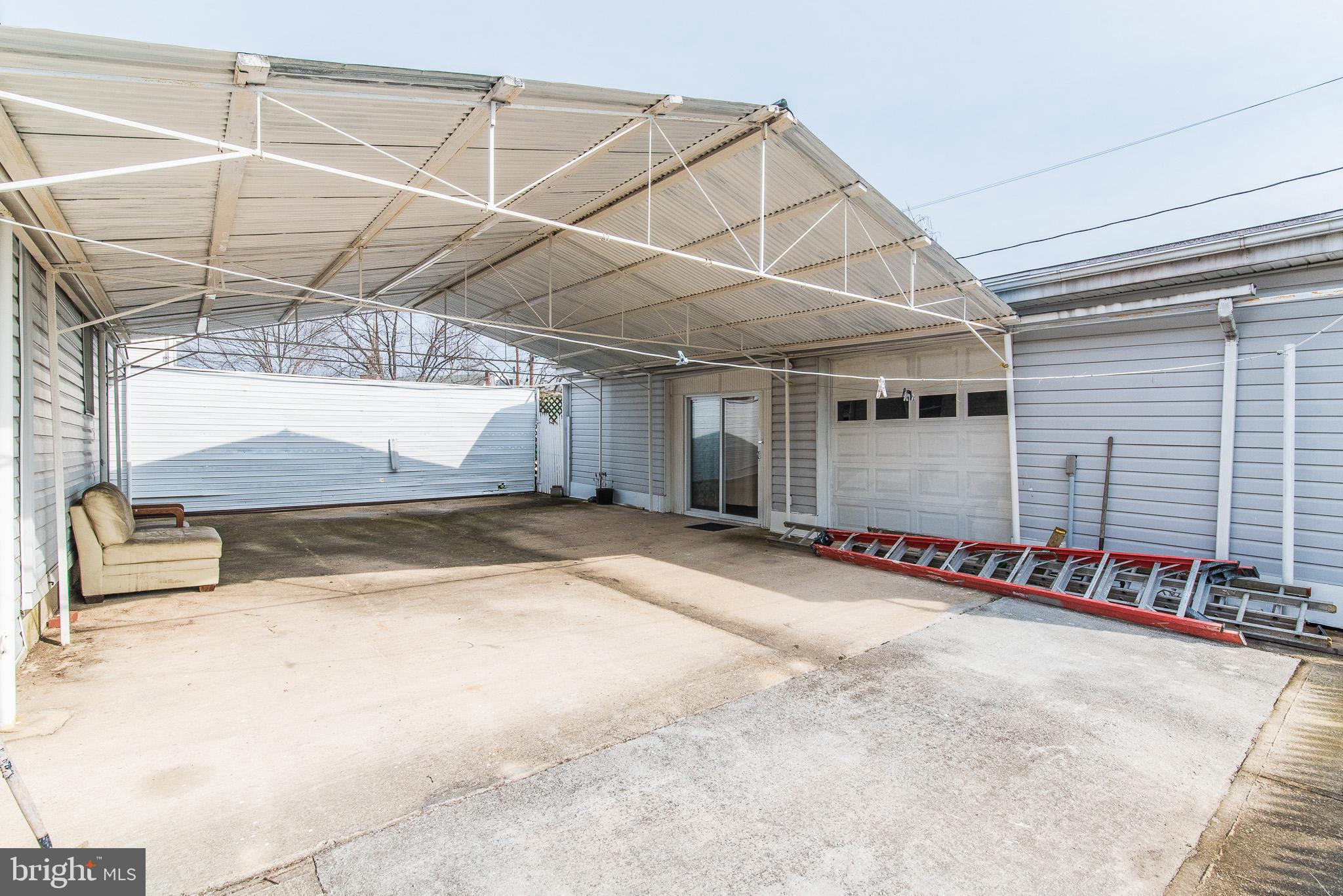 226 Oakwood Road Baltimore, MD 21222 - Photo 40 of 52 Covered Entertaining Area or Carport