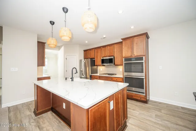 $577,500 | 221 Moorland Way, Moyock, NC 27958