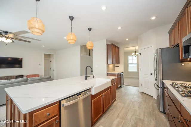 $577,500 | 221 Moorland Way, Moyock, NC 27958