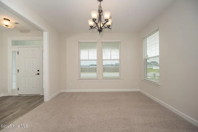 $577,500 | 221 Moorland Way, Moyock, NC 27958