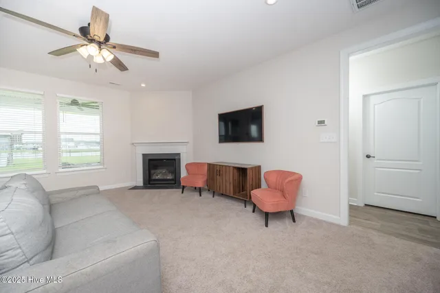 $577,500 | 221 Moorland Way, Moyock, NC 27958