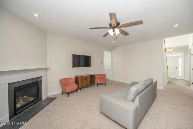 $577,500 | 221 Moorland Way, Moyock, NC 27958