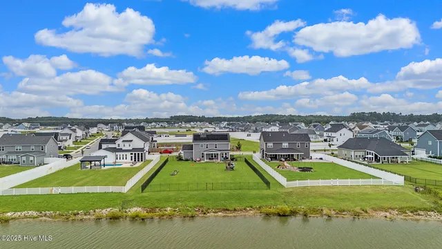 $577,500 | 221 Moorland Way, Moyock, NC 27958