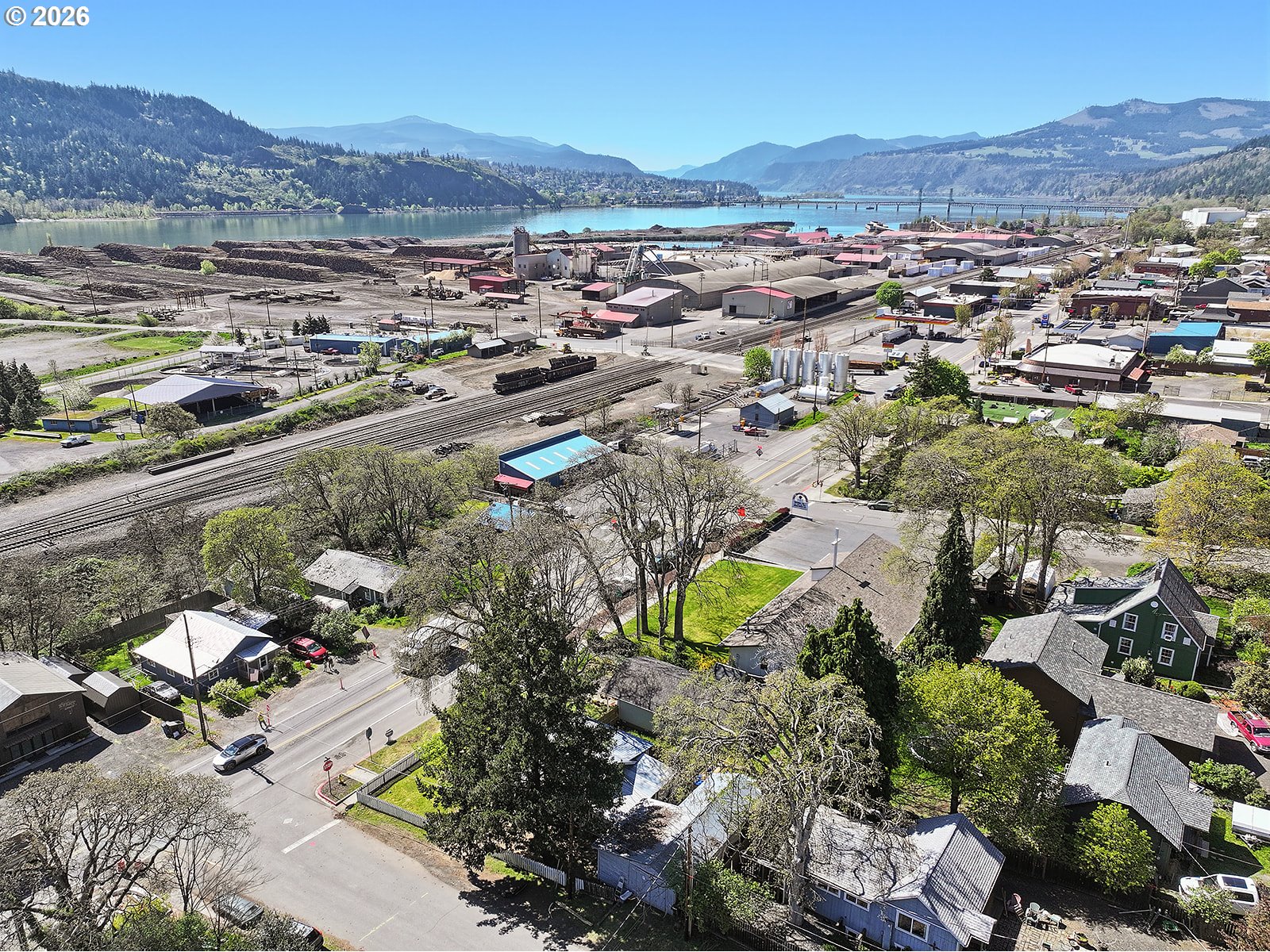 320 East Steuben Street Bingen, WA 98605 - Photo 40 of 41 an aerial view of residential house with an outdoor space