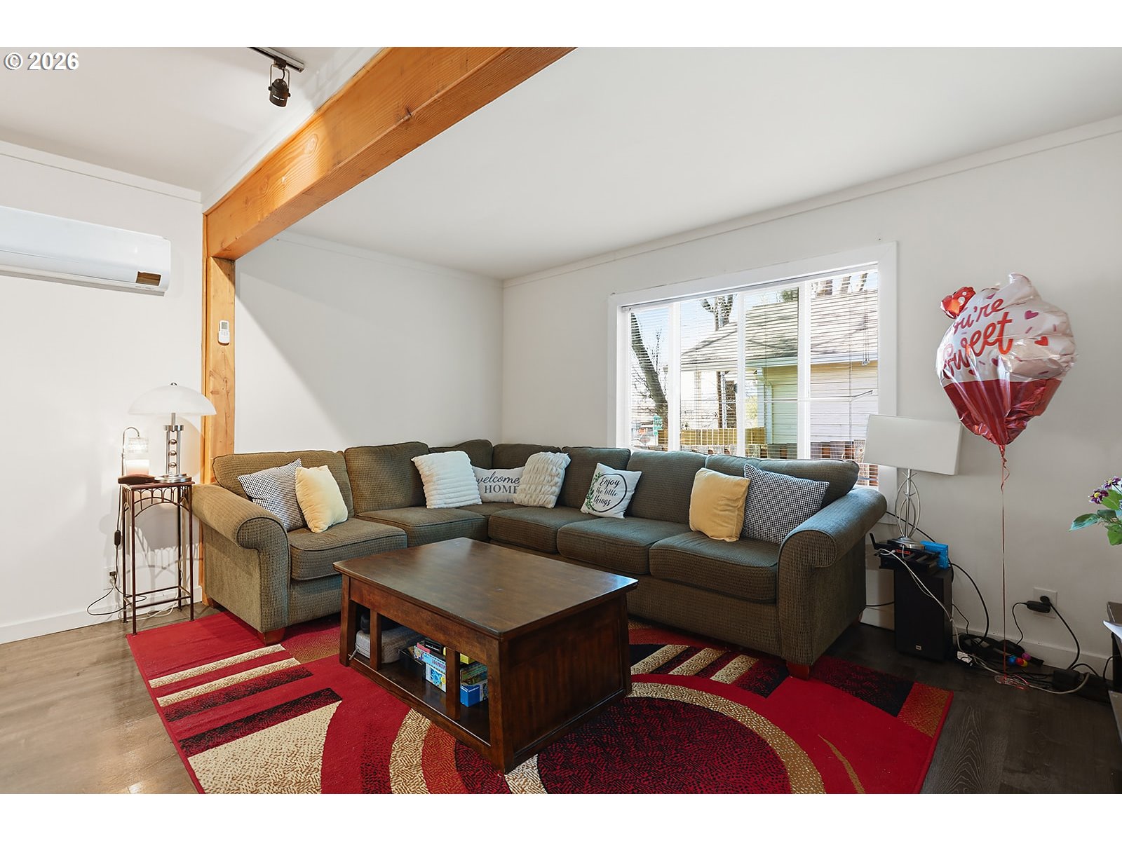 320 East Steuben Street Bingen, WA 98605 - Photo 10 of 41 a living room with furniture a rug and a window
