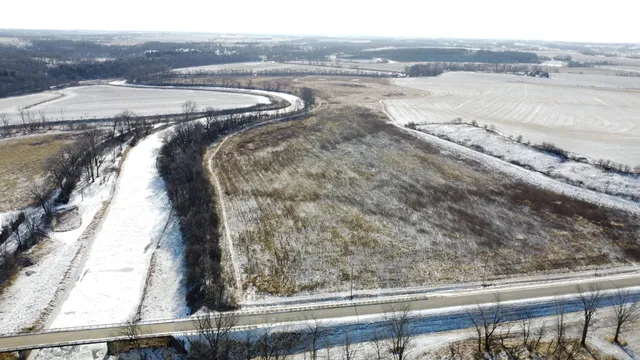 $2,200,000 | 197.69-acres North Flansburg Road, McConnell, IL 61050