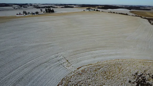 $2,200,000 | 197.69-acres North Flansburg Road, McConnell, IL 61050