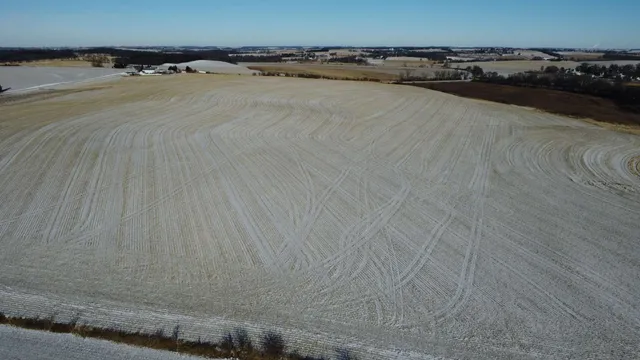 $2,200,000 | 197.69-acres North Flansburg Road, McConnell, IL 61050