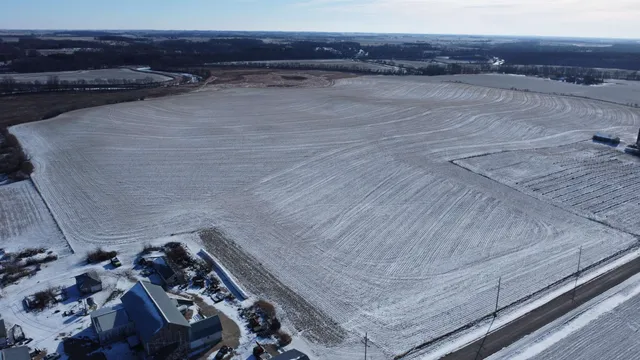 $2,200,000 | 197.69-acres North Flansburg Road, McConnell, IL 61050