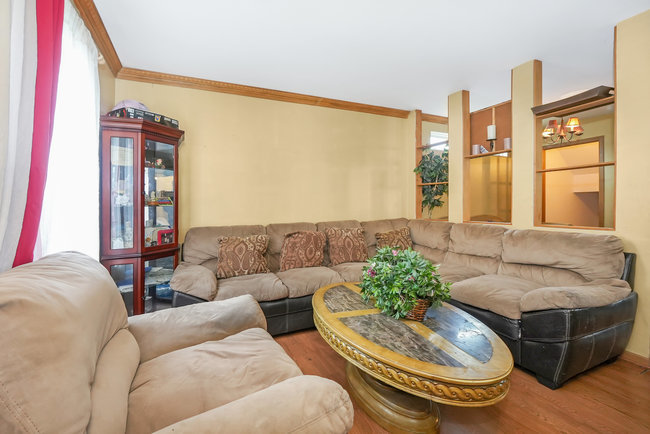 245 Heather Court Romeoville, IL 60446 - Photo 3 of 23 Gallery Image 3