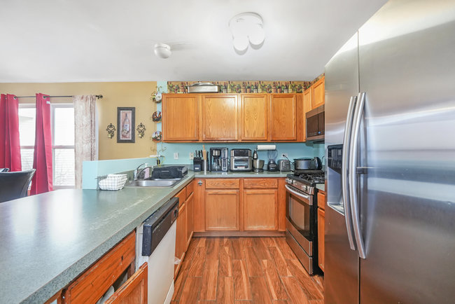 245 Heather Court Romeoville, IL 60446 - Photo 4 of 23 Gallery Image 4