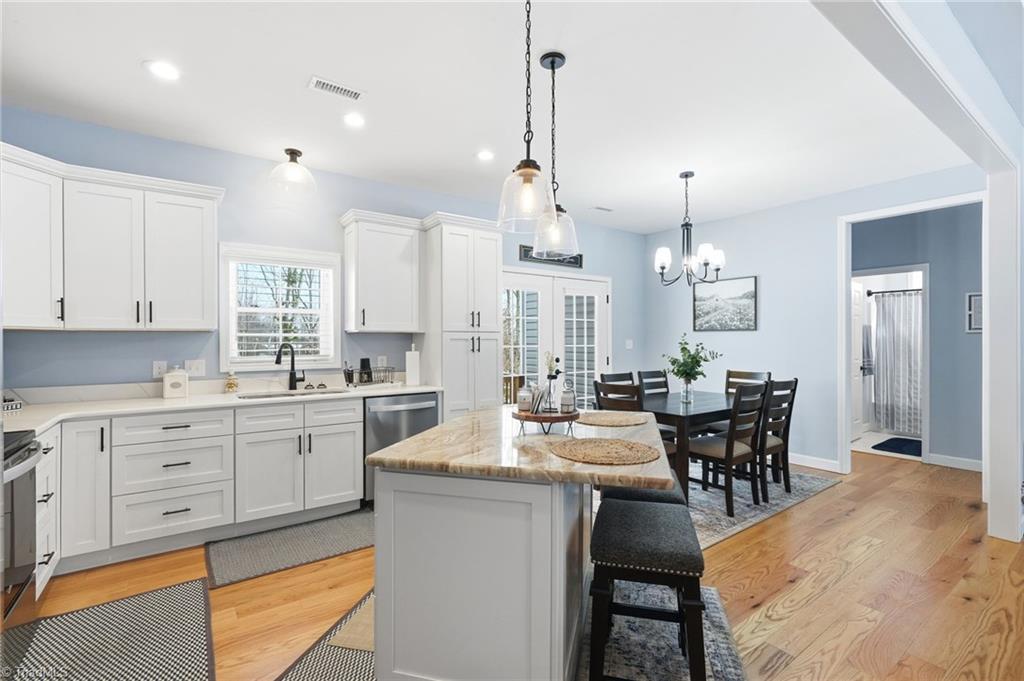 1196 Cape Hickory Road Hickory, NC 28601 - Photo 13 of 50