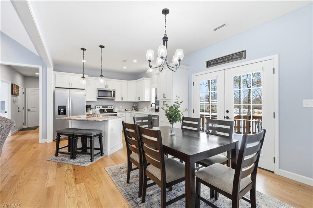 1196 Cape Hickory Road Hickory, NC 28601 - Photo 18 of 50