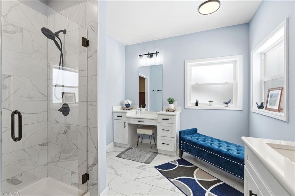 1196 Cape Hickory Road Hickory, NC 28601 - Photo 29 of 50