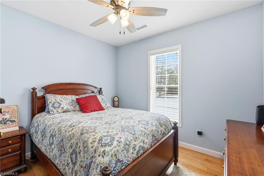 1196 Cape Hickory Road Hickory, NC 28601 - Photo 33 of 50