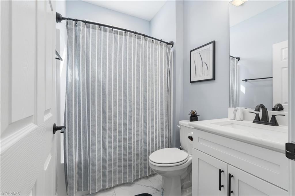 1196 Cape Hickory Road Hickory, NC 28601 - Photo 36 of 50