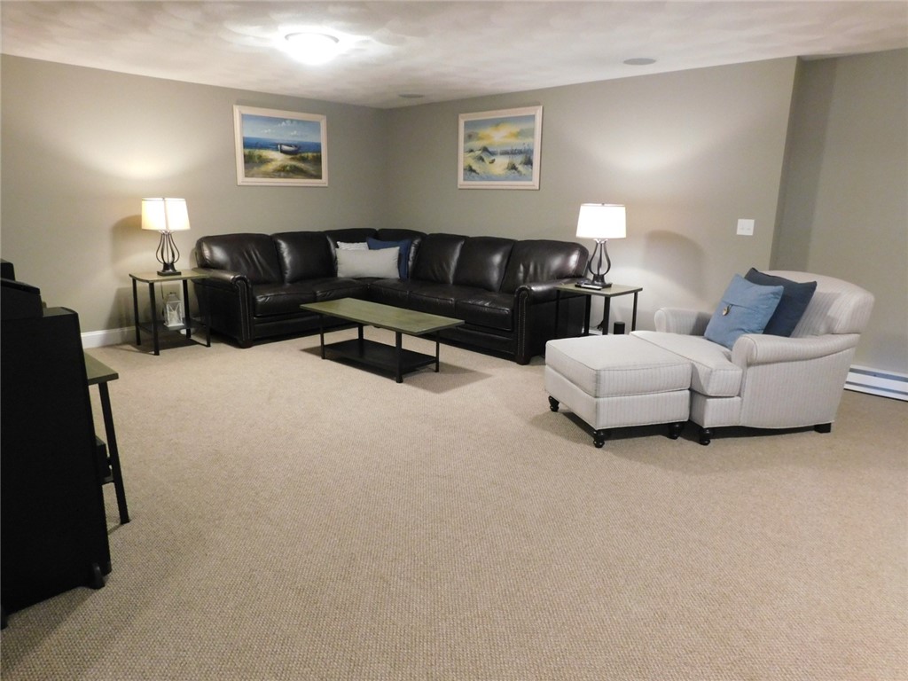 16 Wheeler Lane Hopkinton, RI 02832 - Photo 27 of 44
