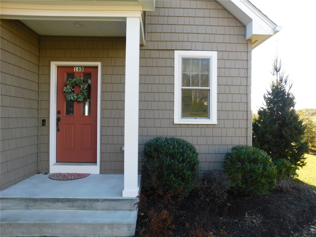 16 Wheeler Lane Hopkinton, RI 02832 - Photo 32 of 44
