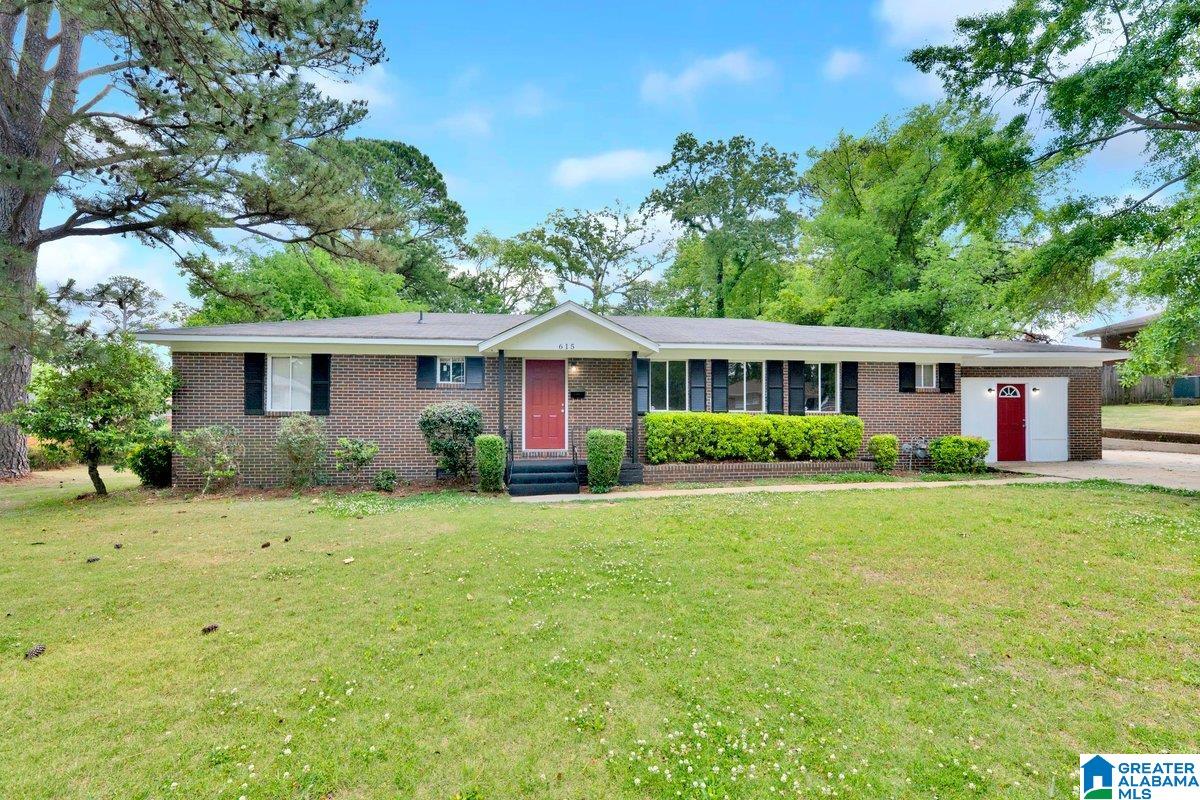 615 Willowbrook Road Fairfield, AL 35064 - Photo 1 of 24